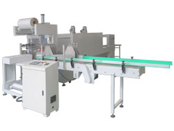 Automatic shrink packaging machine